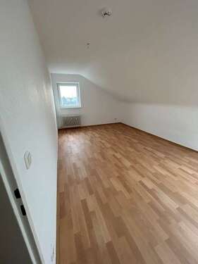 Foto - Wohnung zum Mieten in Frankfurt am Main 627,87 € 52.8 m²