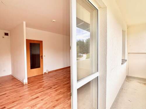Foto - Wohnung zum Mieten in Suhl 335,00 € 59.1 m²
