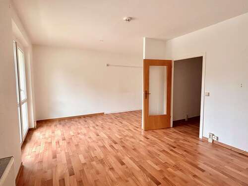 Foto - Wohnung zum Mieten in Suhl 335,00 € 59.1 m²
