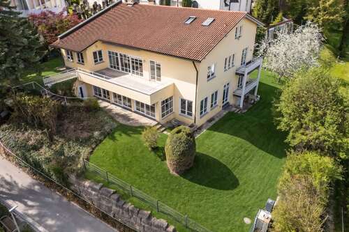 Foto - Haus zum Kaufen in Isen 1.190.000,00 € 450 m²