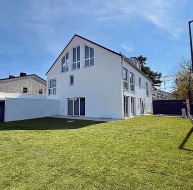 Foto - Haus zum Kaufen in München 856.000,00 € 138 m²