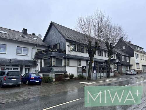 Foto - Haus zum Kaufen in Warstein Suttrop 499.000,00 € 320 m²