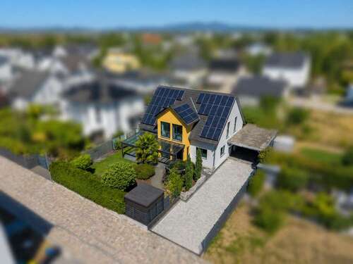 Foto - Haus zum Kaufen in Kelsterbach 949.000,00 € 200 m²