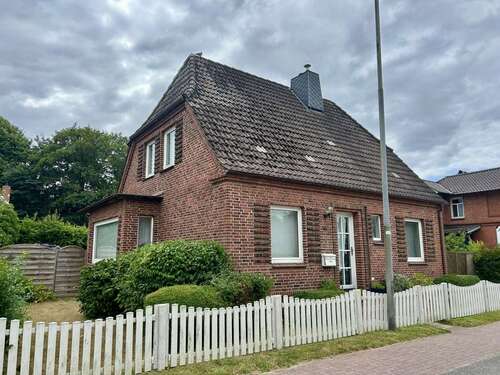 Foto - Haus zum Kaufen in Wesselburen 148.000,00 € 126.32 m²