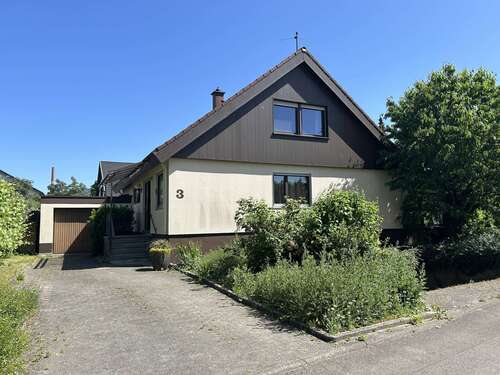 Foto - Haus zum Kaufen in Metzingen 500.000,00 € 100.36 m²