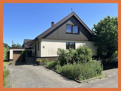 Foto - Haus zum Kaufen in Metzingen 500.000,00 € 100.36 m²