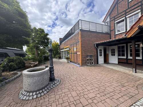 Foto - Büro in Sassenburg Triangel 1.728,00 € 216 m²