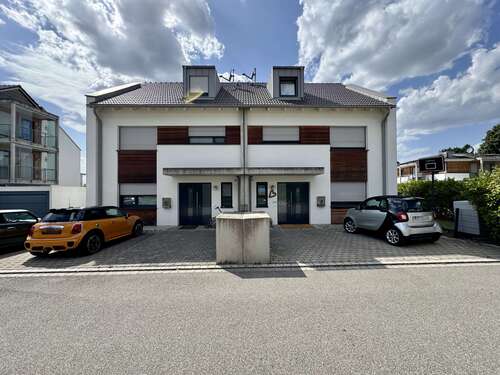 Foto - Haus zum Kaufen in Zorneding-Pöring 1.095.000,00 € 200 m²