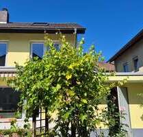 Haus zum Mieten in Wiesenbach 1.540,00 € 128 m²