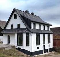 Haus zum Kaufen in Dautphetal 419.000,00 € 147 m²