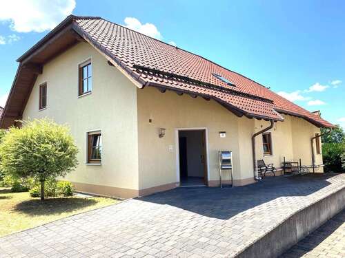 Foto - Haus zum Kaufen in Brakel 289.000,00 € 219 m²