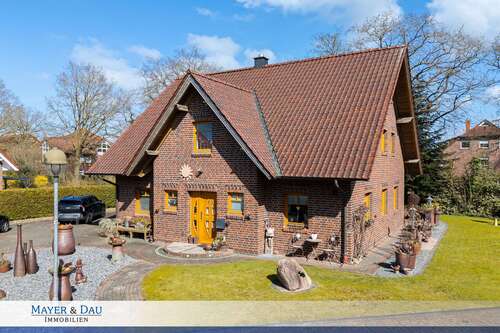 Foto - Haus zum Kaufen in Zetel 499.000,00 € 253 m²