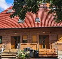 Haus zum Mieten in Berlin Heiligensee 2.750,00 € 206 m²