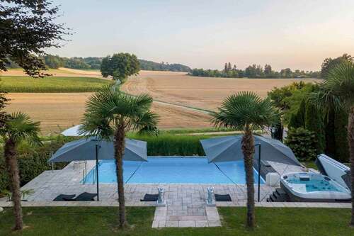 Foto - Haus zum Kaufen in Neusäß 3.499.000,00 € 197.9 m²