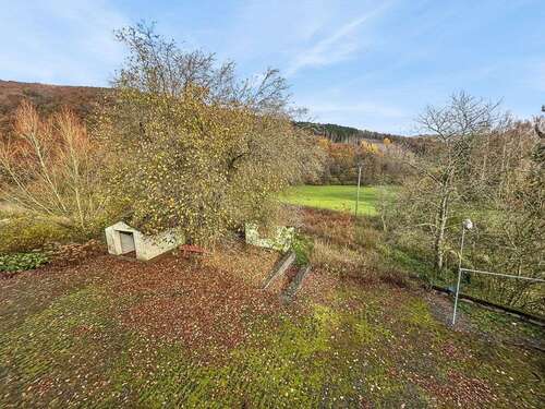 Foto - Haus zum Kaufen in Rötsweiler-Nockenthal 149.000,00 € 226 m²