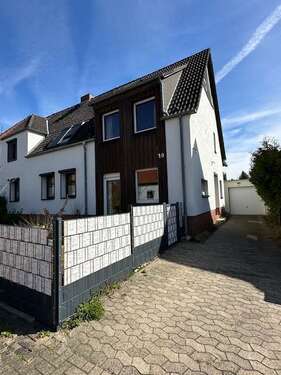 Foto - Haus zum Kaufen in Wolfsburg 229.000,00 € 93 m²