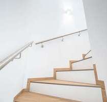 Haus zum Mieten in Stade 1.715,00 € 108 m²