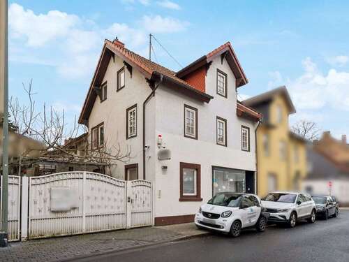 Foto - Haus zum Kaufen in Frankfurt am Main 989.000,00 € 223 m²