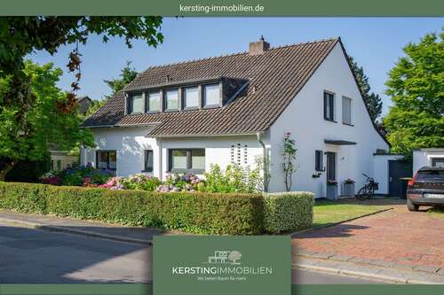 Foto - Haus zum Kaufen in Krefeld Bockum 895.000,00 € 200 m²