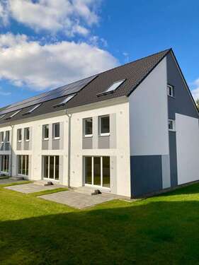 Foto - Haus zum Mieten in Bad Segeberg 1.690,00 € 136 m²