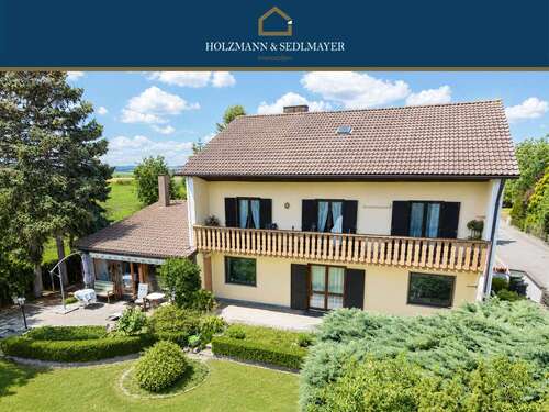 Foto - Haus zum Kaufen in Essenbach Ohu 530.000,00 € 207 m²