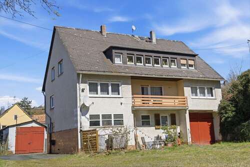 Foto - Haus zum Kaufen in Diethardt 230.000,00 € 233 m²
