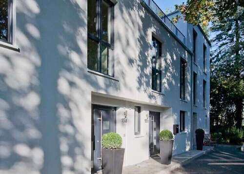Foto - Haus zum Kaufen in Hamburg 1.470.000,00 € 180 m²