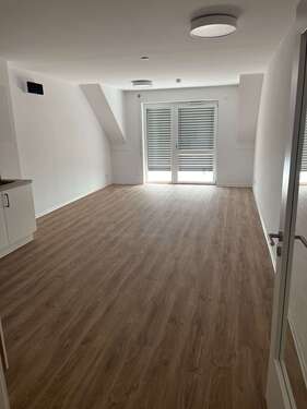 Foto - Wohnung zum Mieten in Stamsried 805,00 € 93 m²