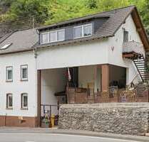 Haus zum Kaufen in Sankt Goarshausen 210.000,00 € 173 m² Haus zum Kaufen in Sankt Goarshausen 210.000,00 € 173 m²