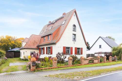 Foto - Haus zum Kaufen in Altlandsberg 499.900,00 € 292.17 m²