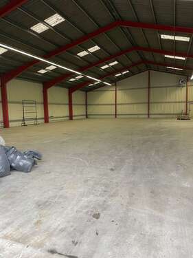 Foto - Halle in Mertesheim 1.100.000,00 € 600 m²
