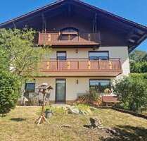 Haus zum Kaufen in Tiefenbach 360.000,00 € 210 m²