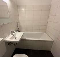 Wohnung zum Mieten in Plauen 210,00 € 35 m²