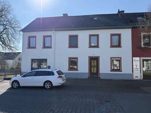 Foto - Haus zum Kaufen in Daun 295.000,00 € 141.7 m²