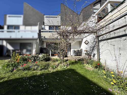 Foto - Haus zum Kaufen in Stuttgart 665.000,00 € 161 m²