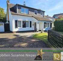 Haus zum Kaufen in Solingen 598.000,00 € 202 m²