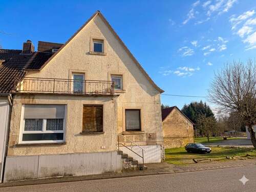 Foto - Haus zum Kaufen in Herchweiler 130.000,00 € 94 m²