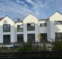 Haus zum Mieten in Donaustauf 1.725,00 € 124 m²