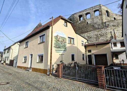 Foto - Haus zum Kaufen in Elsterberg 65.000,00 € 125 m²