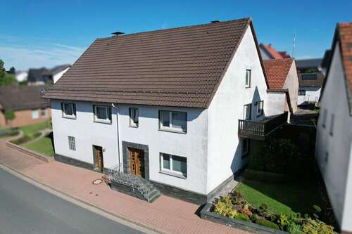 Foto - Haus zum Kaufen in Beverungen Haarbrück 129.000,00 € 240 m²