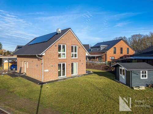 Foto - Haus zum Kaufen in Dahlenburg Buendorf 599.000,00 € 151 m²