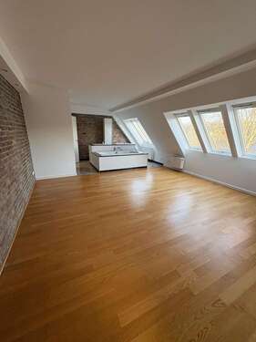 Foto - Wohnung zum Mieten in Berlin 3.118,55 € 192.86 m²