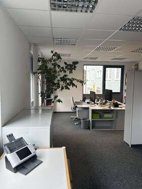 Foto - Büro in Holzgerlingen 1.550,00 € 127 m²