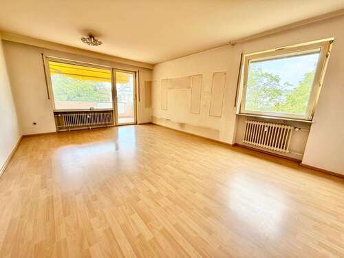 Foto - Wohnung zum Kaufen in Homburg 125.000,00 € 65 m²