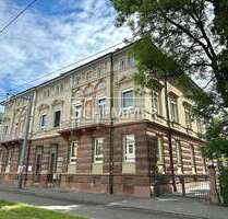 Büro in Freiburg im Breisgau 2.433,00 € 173.21 m²