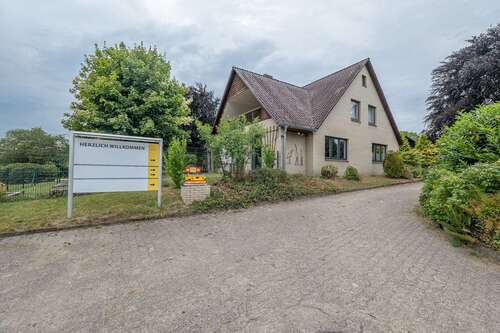 Foto - Büro in Horneburg 3.120,00 € 419.47 m²