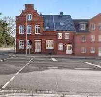 Haus zum Kaufen in Husum 449.000,00 € 210 m²