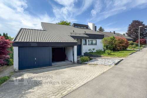 Foto - Haus zum Kaufen in Reutlingen 689.000,00 € 207 m²