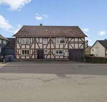 Haus zum Kaufen in Hatzfeld (Eder) 46.725,00 € 154.81 m²