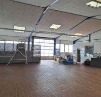 Halle in Bergisch Gladbach 2.100,00 € 280 m²